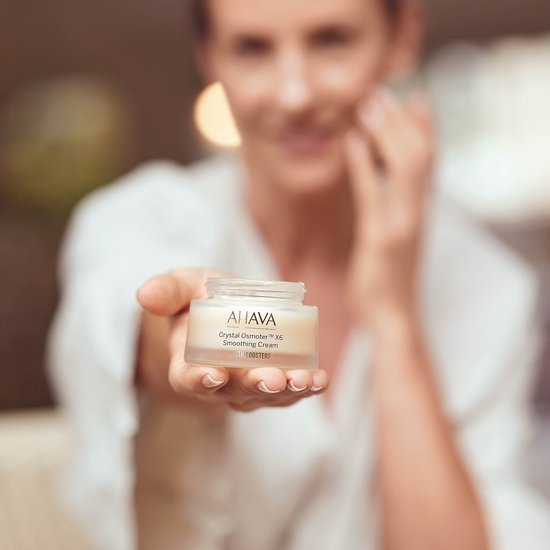 AHAVA Gladmakende Crème met Mineralen uit de Dode Zee - Verfijnt Huidtextuur & Verbetering van Elasticiteit | Intensieve Hydratatie | Gezichtsverzorging voor Dames & Heren | Moisturizer voor een Droge Huid & Gezicht - 50ml - afbeelding 6