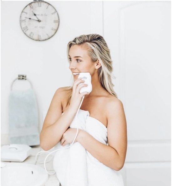 Iluminage Touch IPL - ALS BESTE GETEST - FDA goedgekeurd met 2 reserve IPL Elōs Quartz lampen- Permanent Hair Reduction System ( Gepatenteerde Dual Wave Technologie, IPL en Radiofrequentie) - afbeelding 10