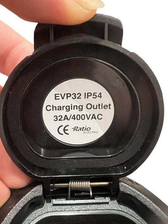Ratio Electric Charging Outlet IP54 32A / 400VAC Veerklep Rond - afbeelding 1