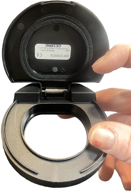 Scame Opbouw Cover voor Laadpaal , Type 2 Wandcontactdoos Klepje, EV klep, 200.23260CR met Rubber , Boutjes en sticker voor diversen laadpalen - afbeelding 5